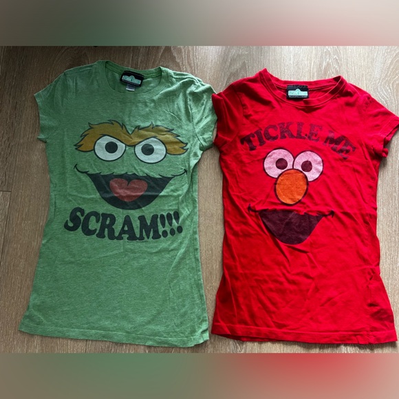 REAL SESAME STREET BRAND 1 OF A KIND RETROSTYLE T- SHIRTS - Picture 1 of 2